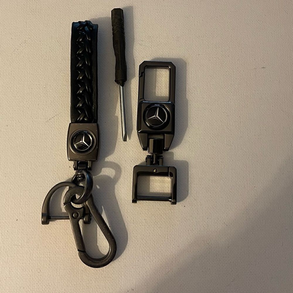 Mercedes Benz fob Keychain in Black leather and metal keychain set of 2 NWT